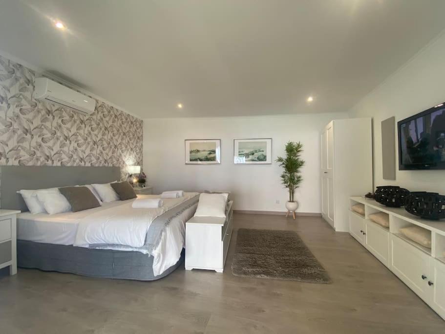 Malibu Ocean Villa Santa Cruz de Tenerife Exterior photo